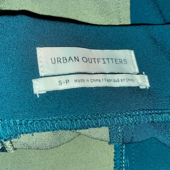 ✨Blue and Green UO Skirt✨ - Picture 3 of 3